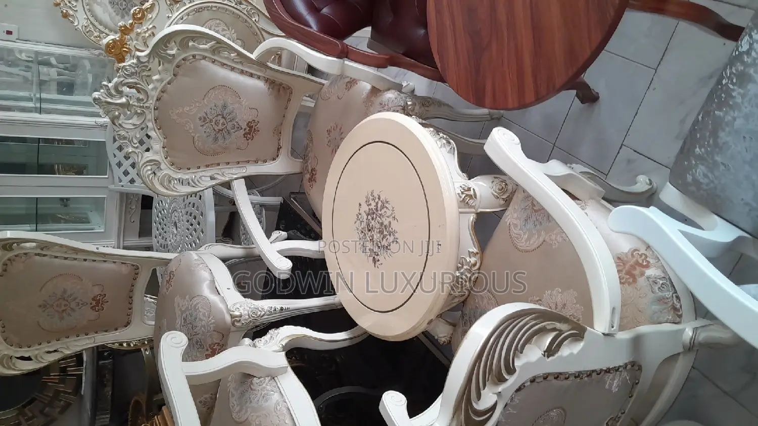 Royal Chairs