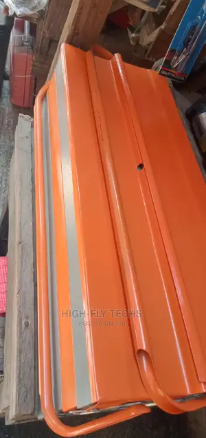 5 Compartments Empty Toolbox