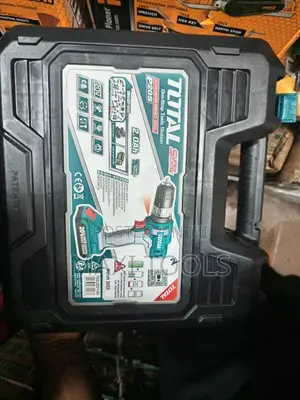 TOTAL Impacted Drill Machine