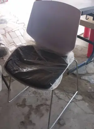 Quality Visitors Chairs