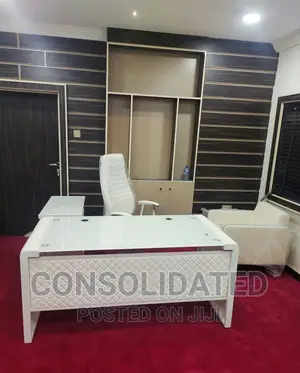 Unique Executive Glass Table Set