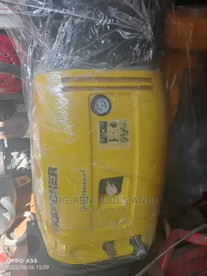 KARCHER Pressure Washer Machine