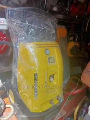KARCHER Pressure Washer Machine