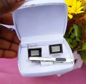 Quality Male Sliver and Black Cufflinks and Clip