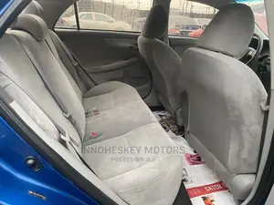 Toyota Corolla 2010 Blue