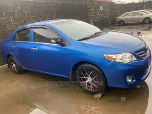 Toyota Corolla 2010 Blue