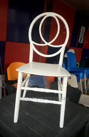 Quality Crystal Chivalry Chair