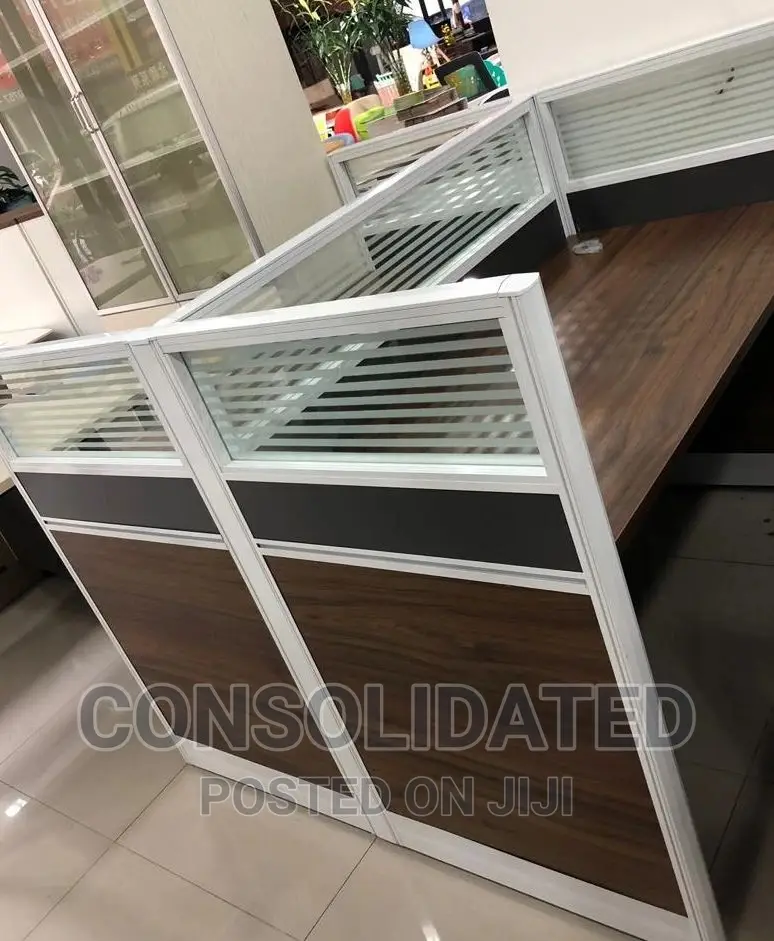 Office Workstation Table by 2