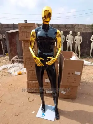Black And Gold Huge Male Imported Fibre Mannequin