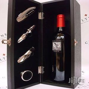 Universal Universal Wine Leather Box