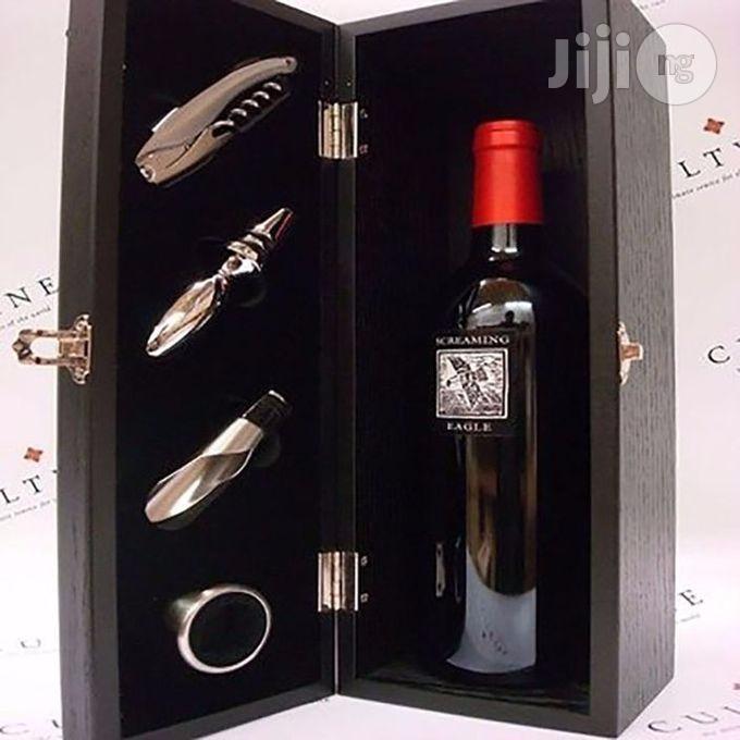 Universal Universal Wine Leather Box
