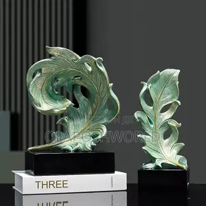 Home Decorative TV/Shelf Figurines Accessories