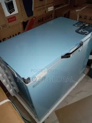 Scanfrost 250liters Chest Freezer 120 HRS Cooling Retention