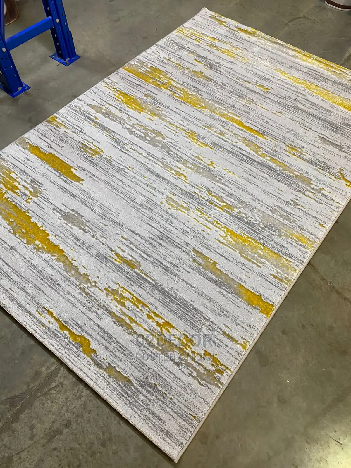 Center Rugs Available 5/7 and 7/10