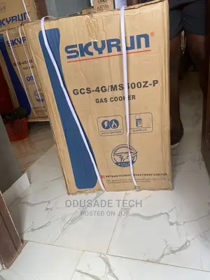 Skyrun Four Bunrners [ Gas Cooker ]