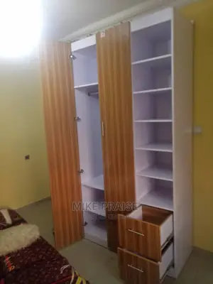A Quality 4ft by 7ft Wardrobe