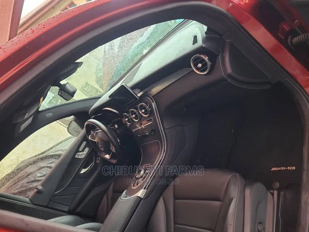 Mercedes-Benz GLC-Class 2017 Red