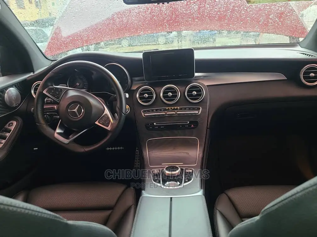 Mercedes-Benz GLC-Class 2017 Red