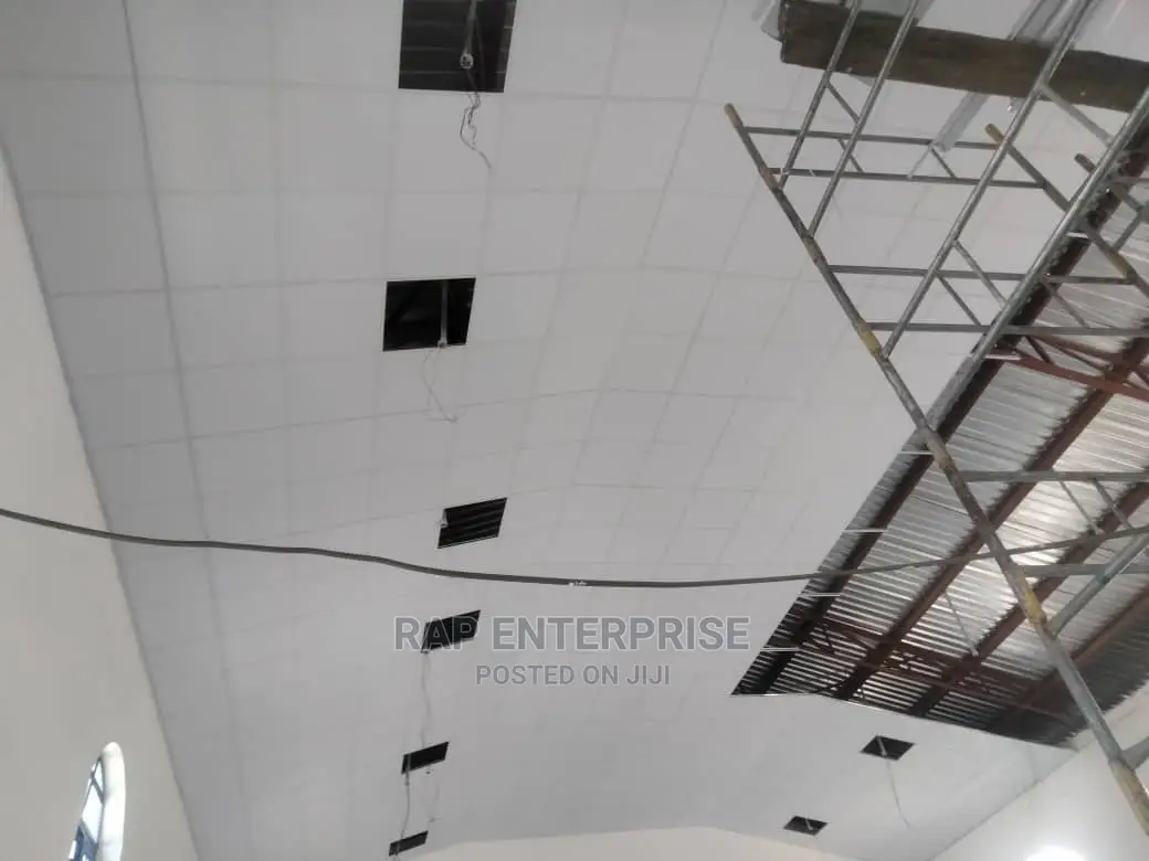 Guysum/Laminated Ceiling