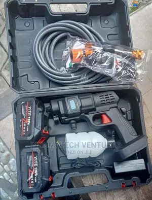 Rechargeable Pressure Washer Àaaàaaapp