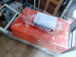 Semi Automatic Shrinking Wrapping Machine