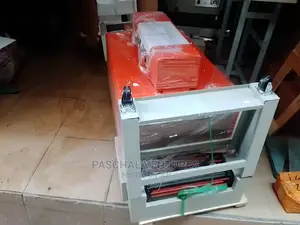 Semi Automatic Shrinking Wrapping Machine