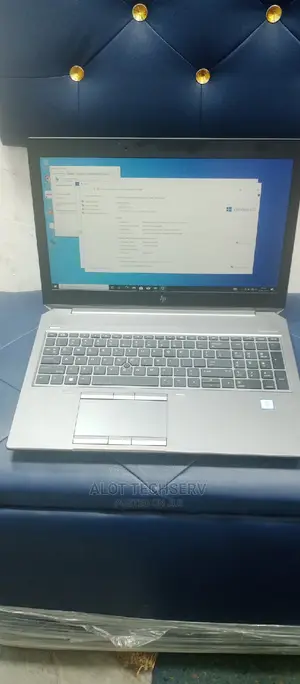 Laptop HP ZBook Studio G5 32GB Intel Core i7 SSD 512GB