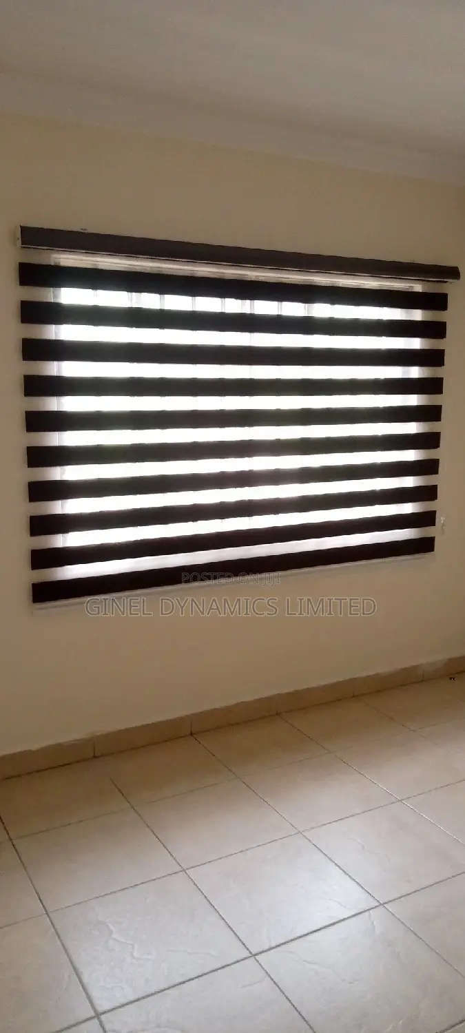 High Quality Window Blinds (Free Delivery)