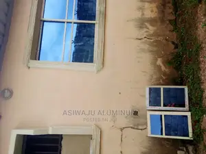 Aluminum Sliding Windows Installed