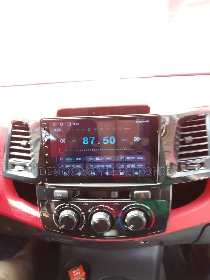 Toyota Hilux Android 2010 With GPS Navigation System (Map)