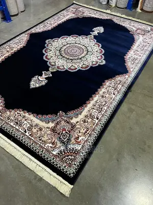 Quality Living Room Designed Super Soft Center Rug. 