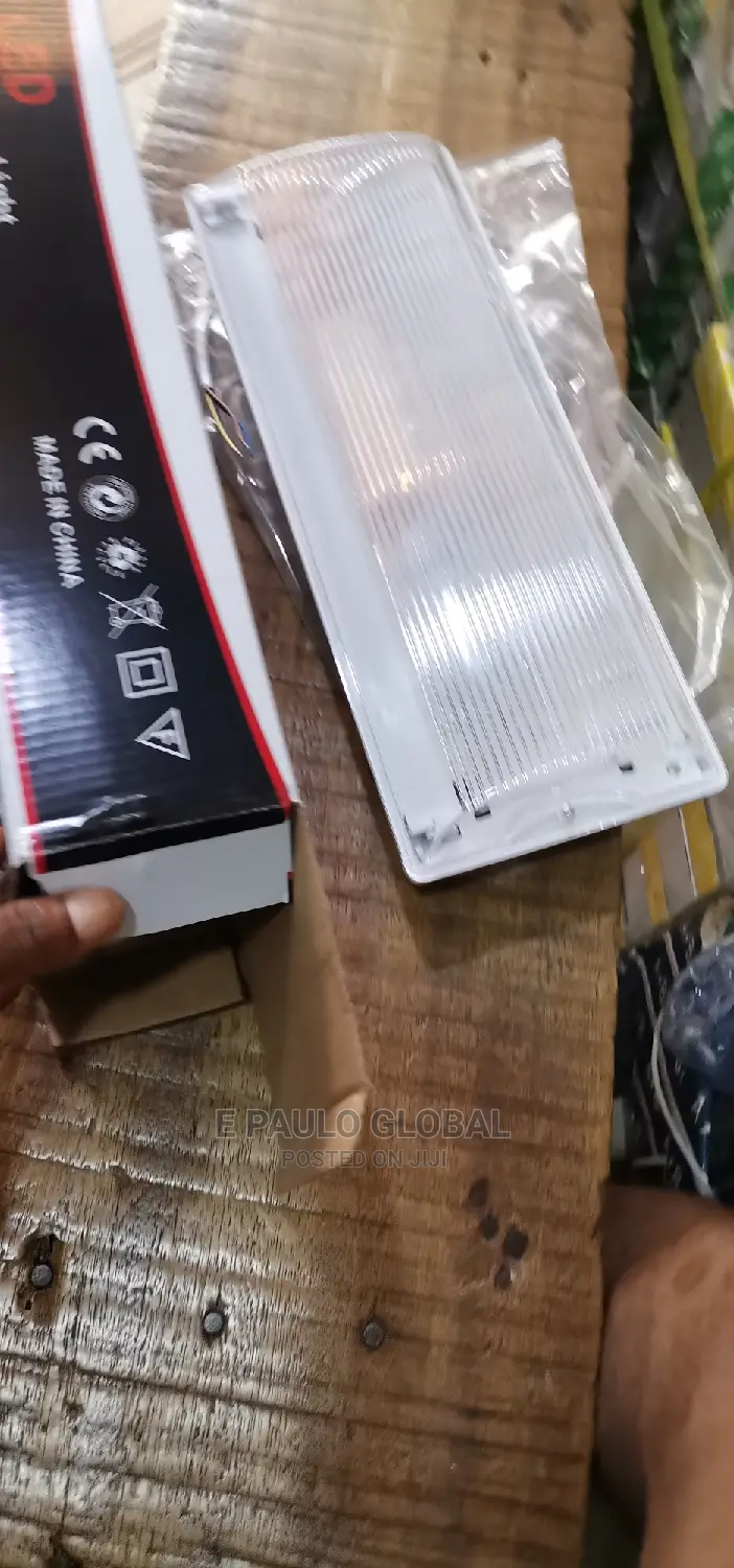 Emergency Light 8watts