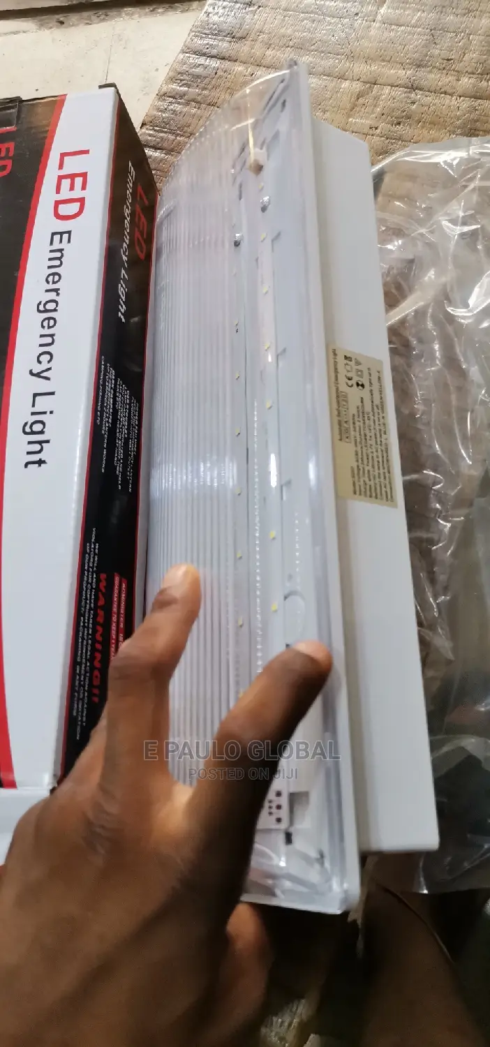 Emergency Light 8watts