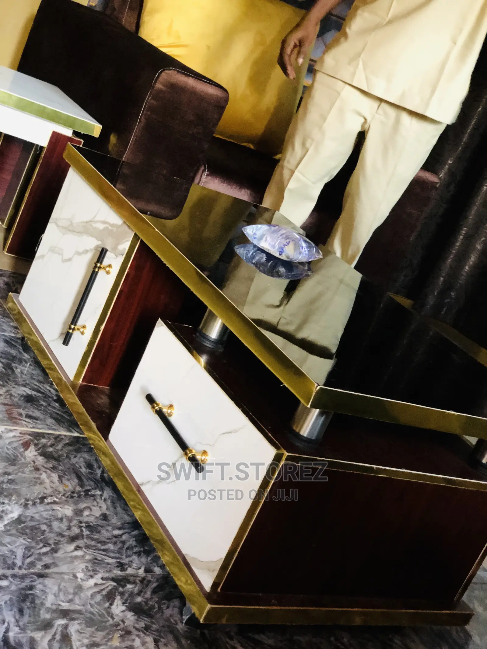 Luxurious Center Table