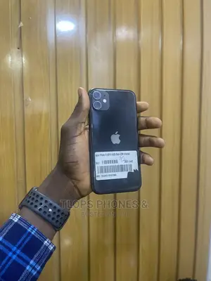 Photo - Apple iPhone 11 64 GB Black