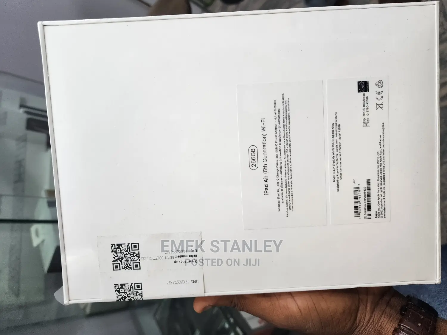 New Apple iPad Air (2022) 256 GB Gray