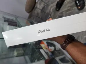 New Apple iPad Air (2022) 256 GB Gray