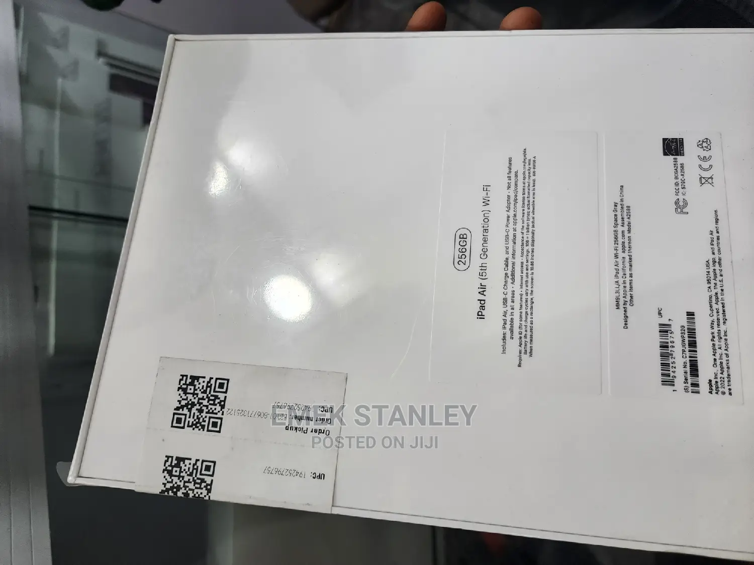 New Apple iPad Air (2022) 256 GB Gray