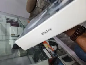New Apple iPad Air (2022) 256 GB Gray