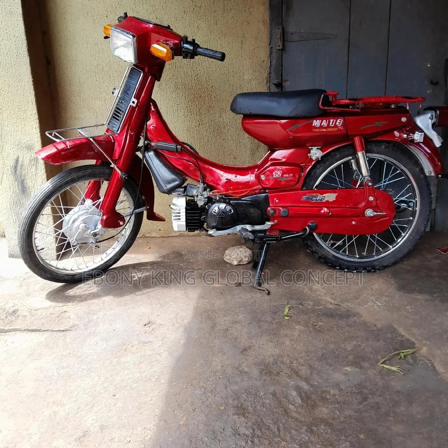 Yamaha 2012 Red