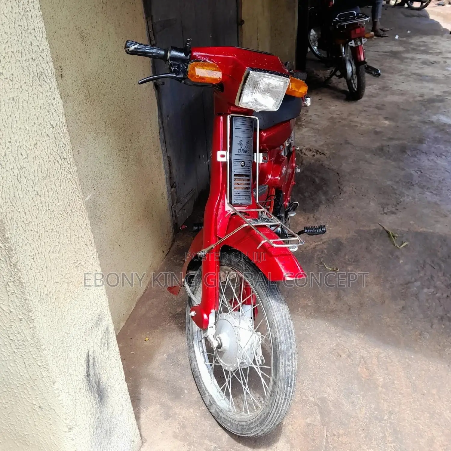 Yamaha 2012 Red