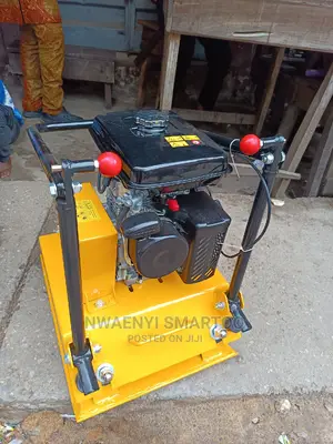C90 Plate Compacting Machine Robin Engine