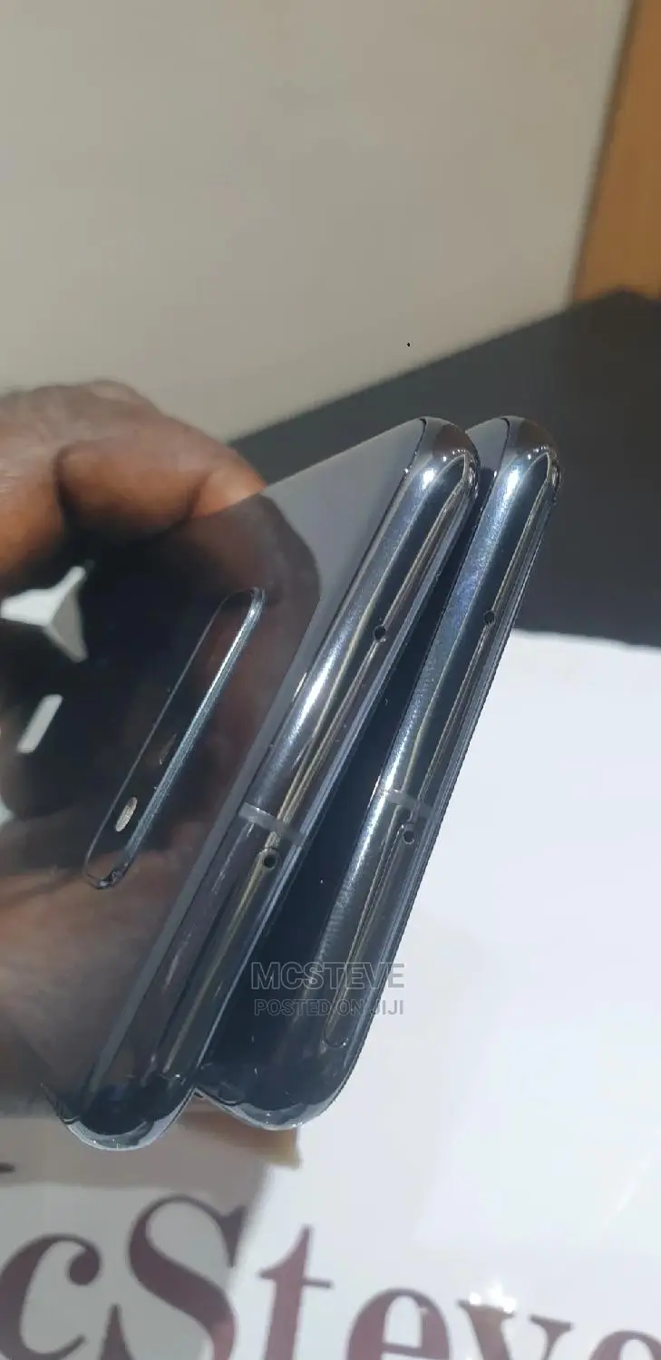 Samsung Galaxy S10e 128 GB Blue