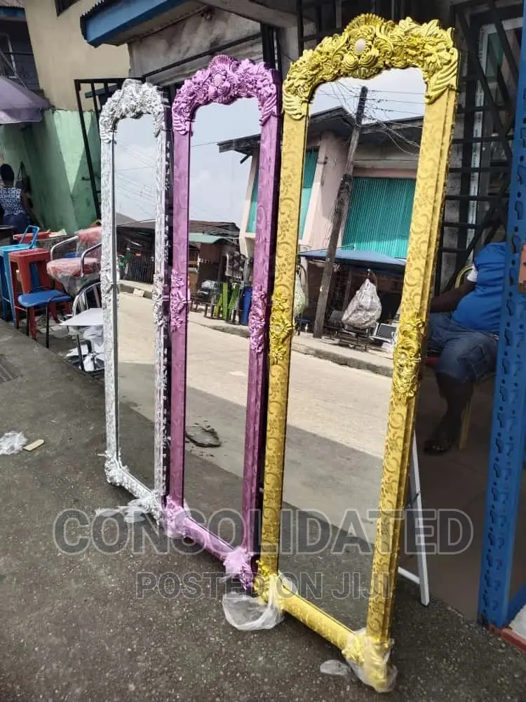 Quality Designer Standing Mirror