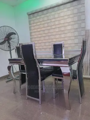 Classic Marble Dining Table 4 Seaters