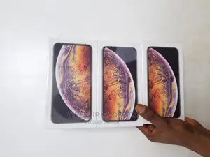 New Apple iPhone XS Max 256 GB Gold