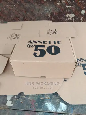 Corrugated Carton Gift Boxes.