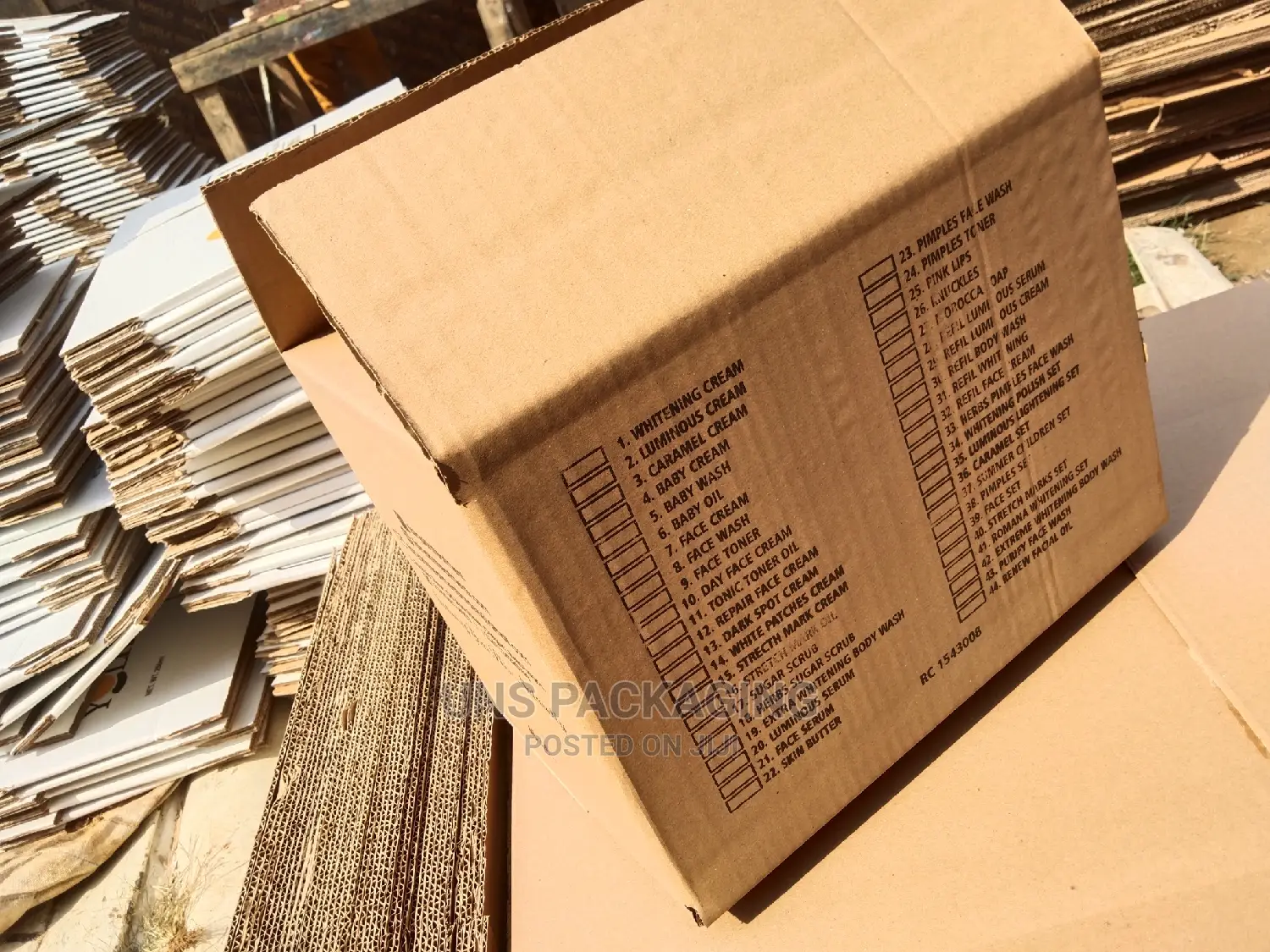 Branded Big Carton Boxes.