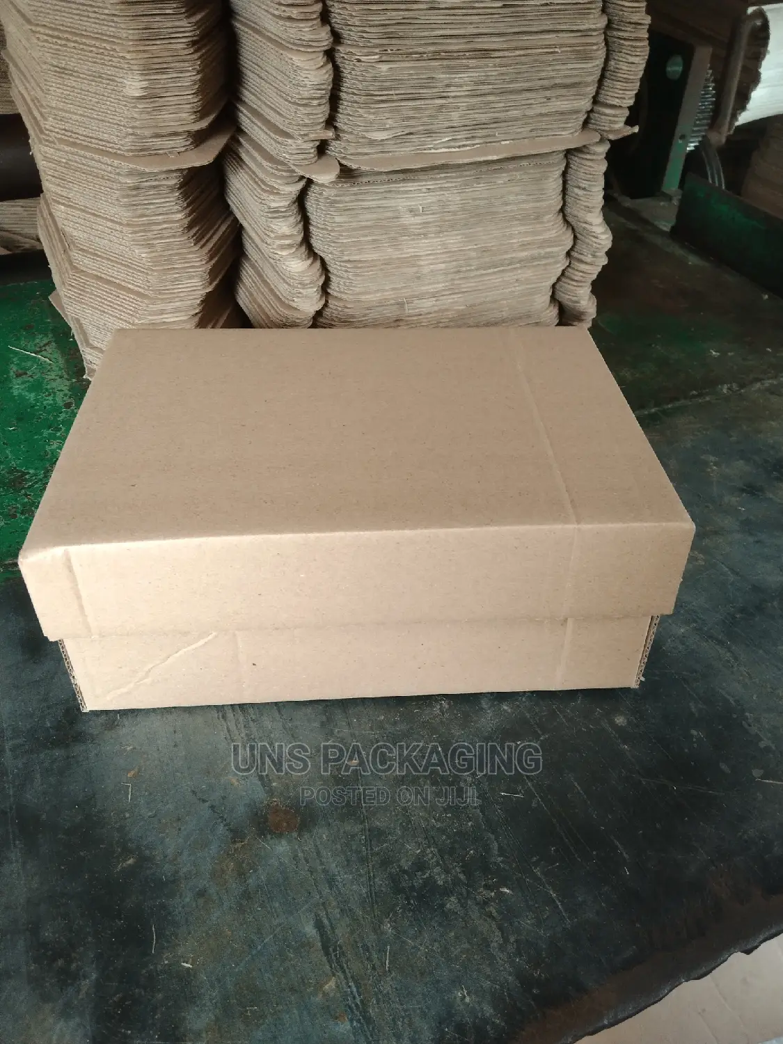 Plain Brown Shoe Carton Boxes.