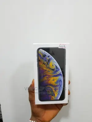New Apple iPhone XS Max 64 GB White